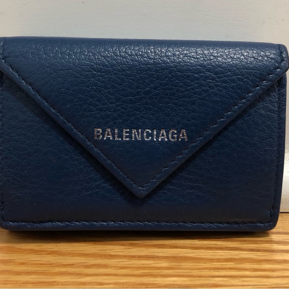 Balenciaga Paper Mini Wallet Women's Leather Wallet (tri-fold)